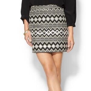 lola Black and White Geometric Mini Skirt